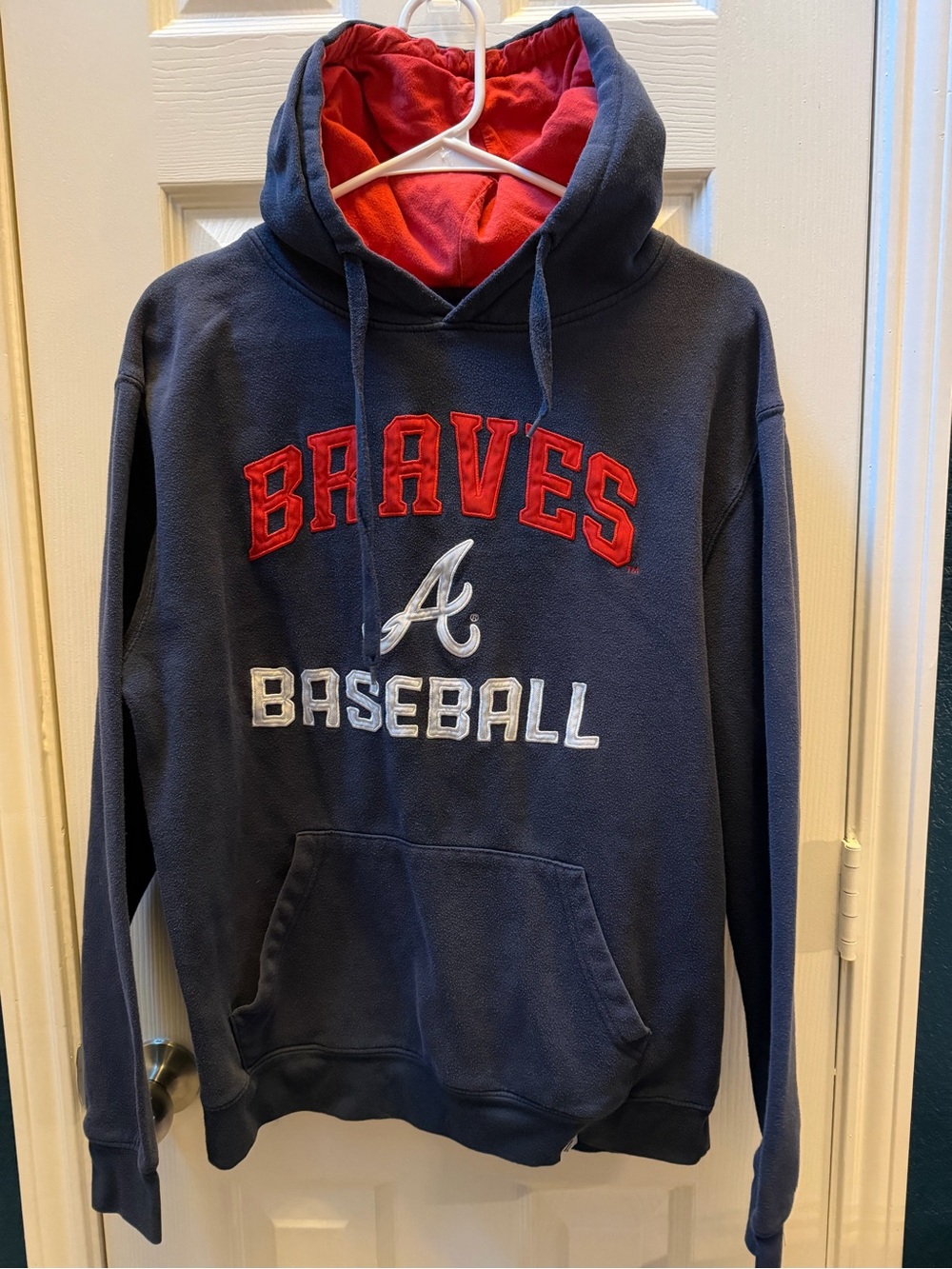 Braves Baseball Navy and Red Pullover Hoodie by Fanatics size M